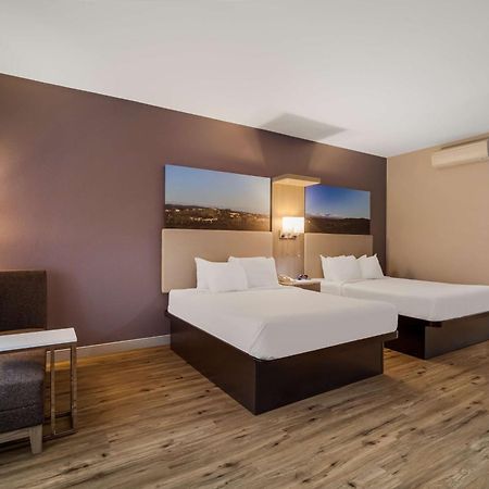 Best Western Diamond Bar Hotel & Suites Extérieur photo