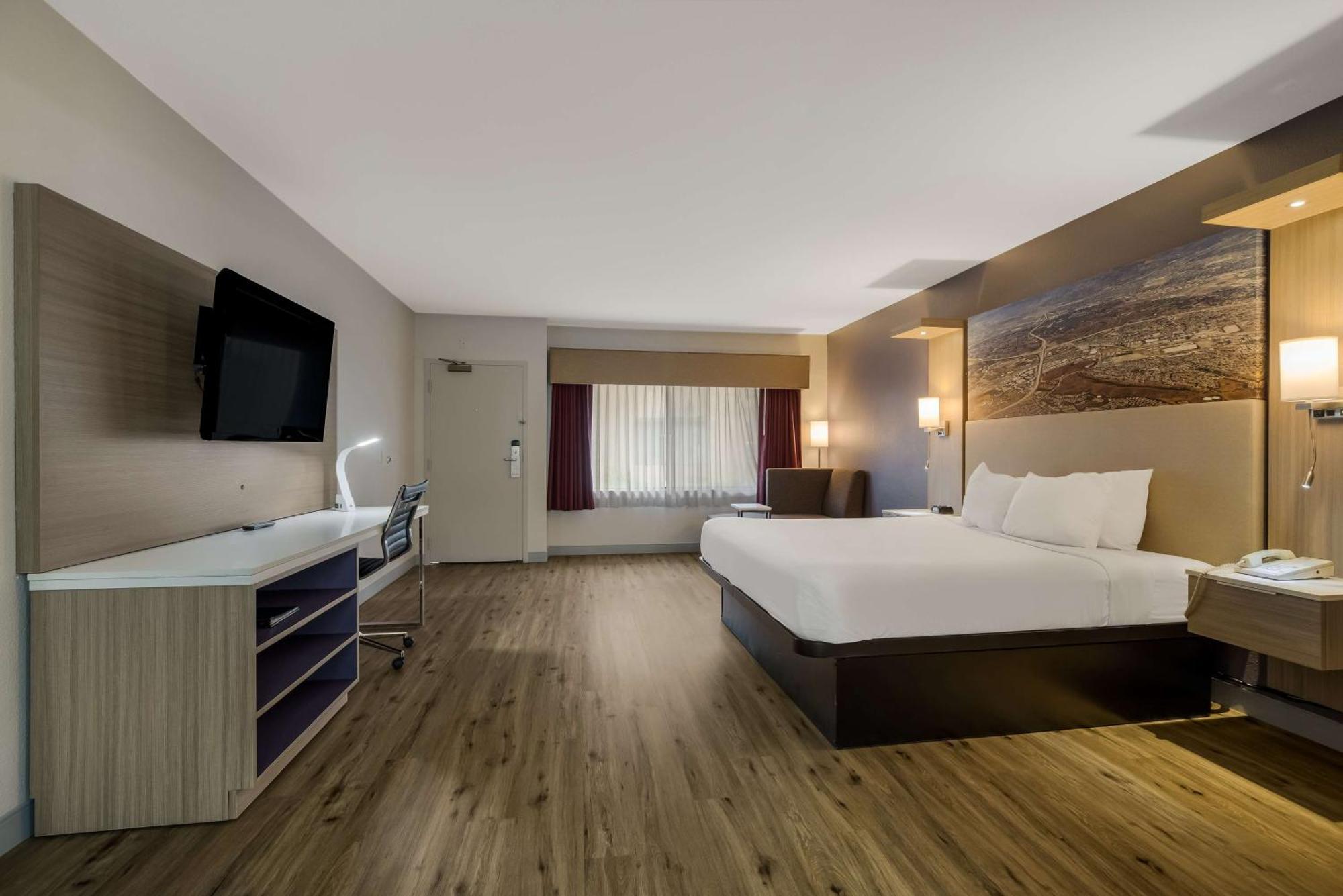 Best Western Diamond Bar Hotel & Suites Extérieur photo